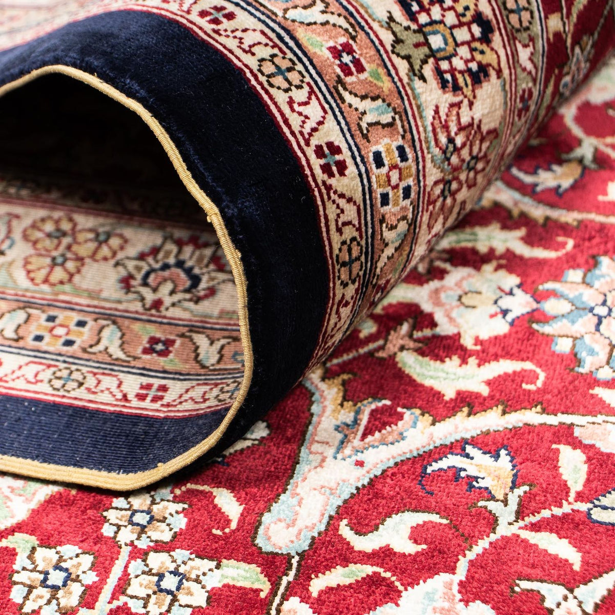 Orientteppich - Hereke 370 x 276 cm