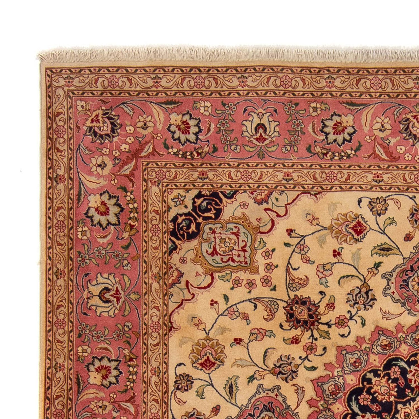 Täbriz Teppich 250x244cm - Perserteppich