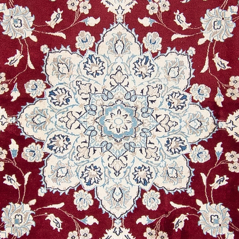 Perserteppich - Nain 245 x 245 cm - dunkelrot