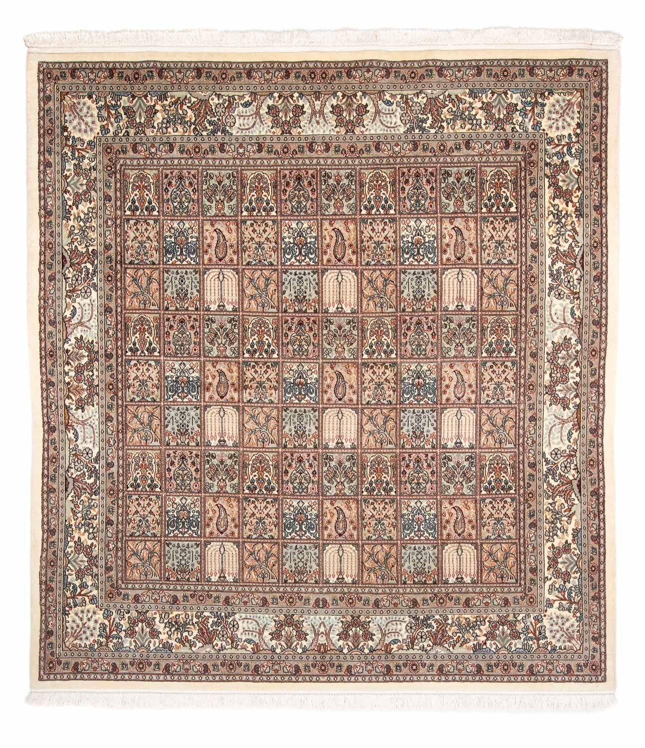 Perserteppich - Classic 226 x 215 cm