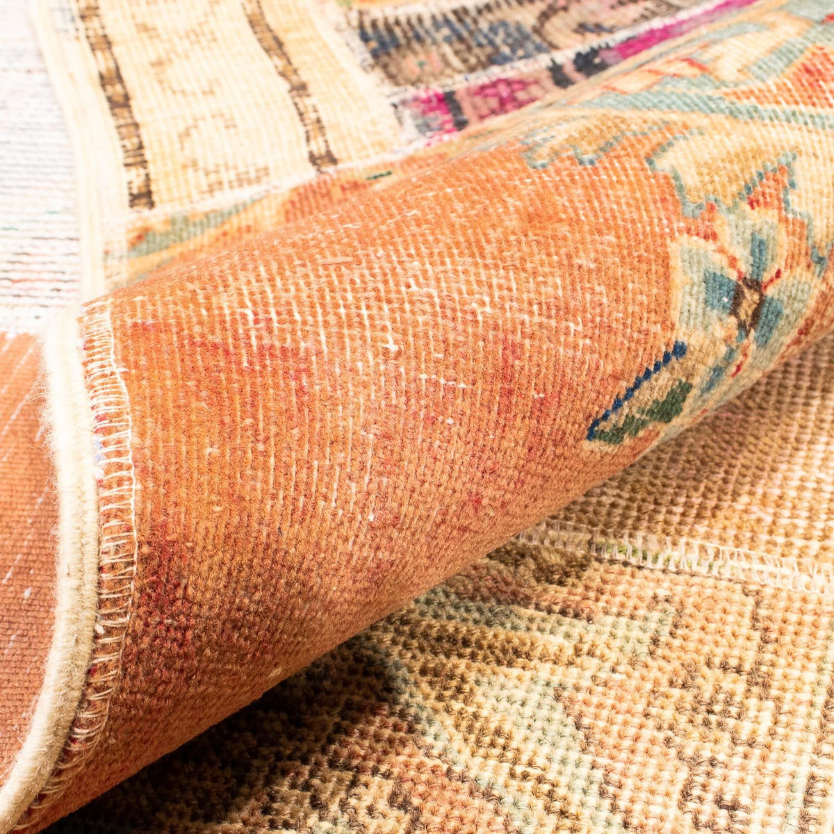 Patchwork Teppich 292 x 230 cm