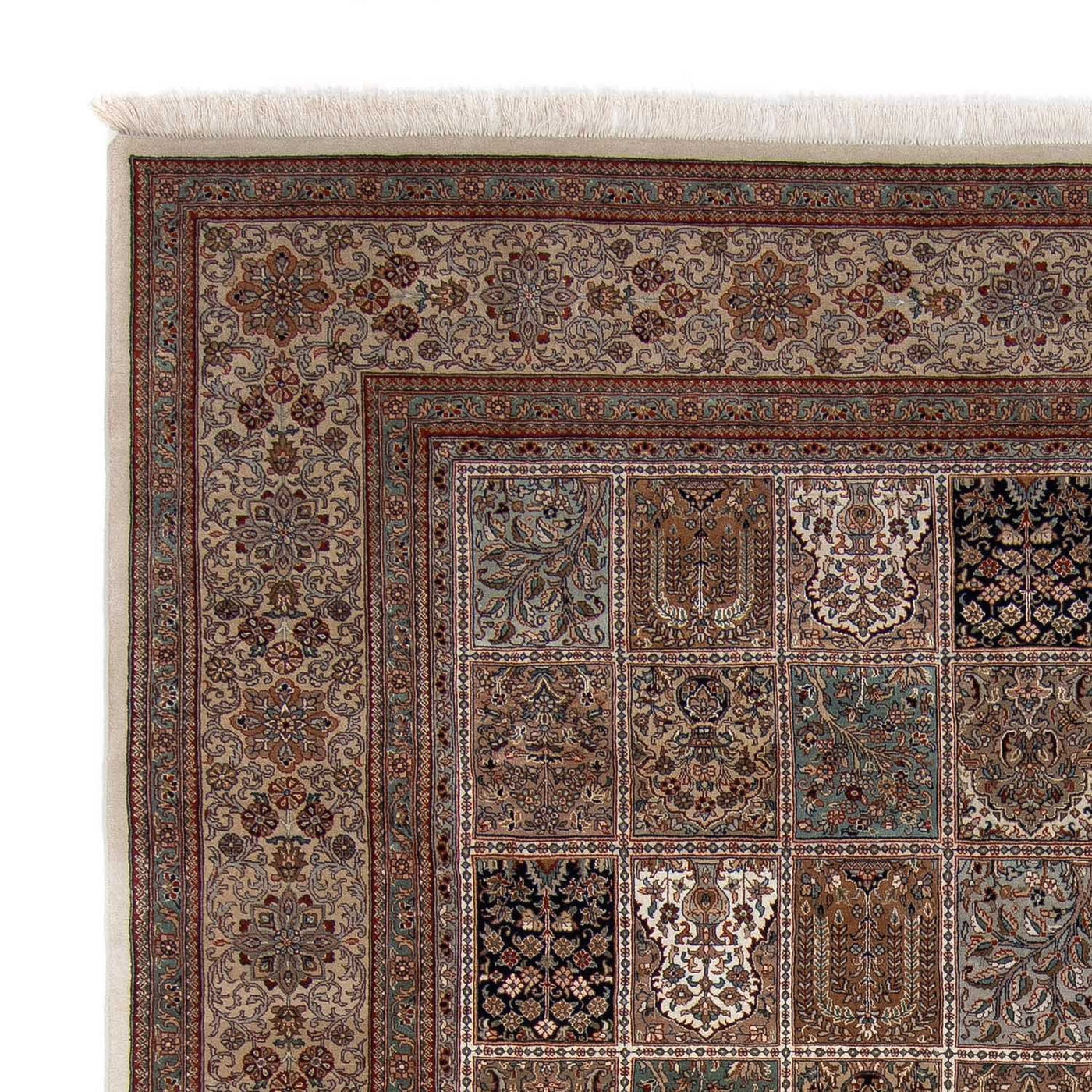 Bachtiar Teppich 345x256cm - Orientteppich