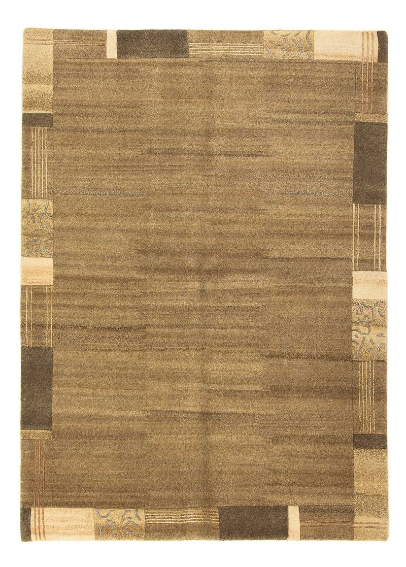 Nepal Teppich 240 x 170 cm