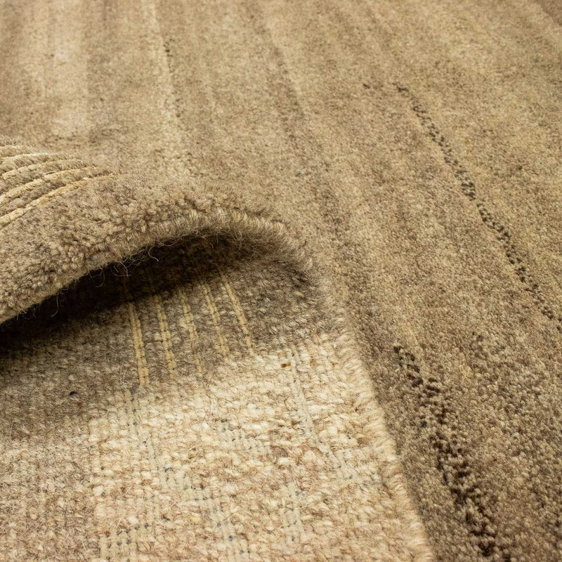 Nepal Teppich 240 x 170 cm
