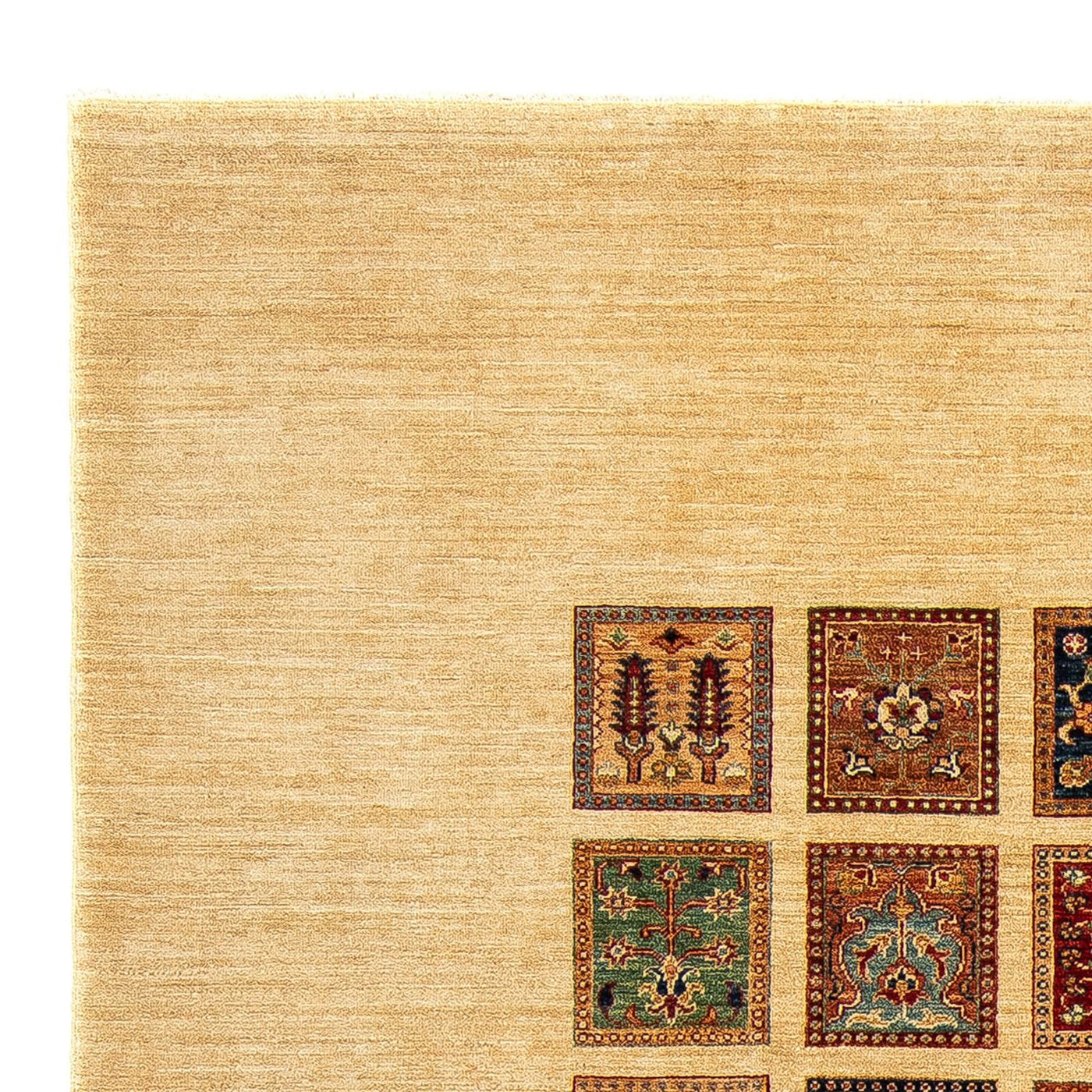 Bachtiar Teppich 325x306cm - Perserteppich