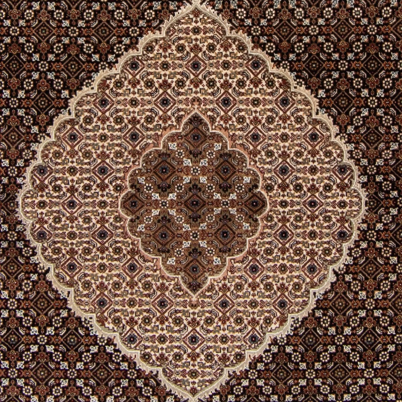 Orientteppich - Täbriz 252 x 251 cm