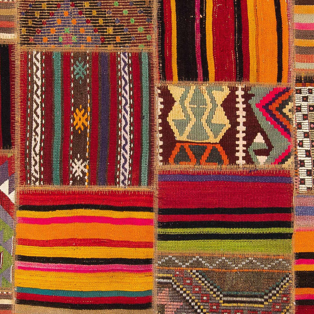 Patchwork Teppich 237 x 170 cm